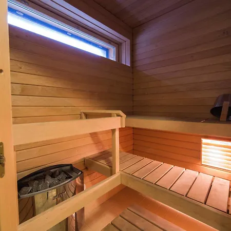 Apartment Kotimaailma Two Bedroom With Sauna And Balcony